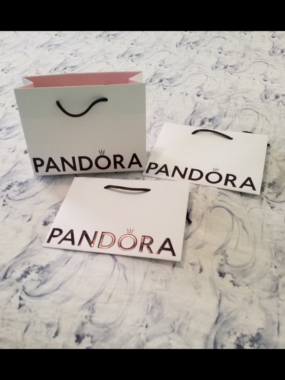 Pandora White Gift Bags with Pink Interior and Black Handles